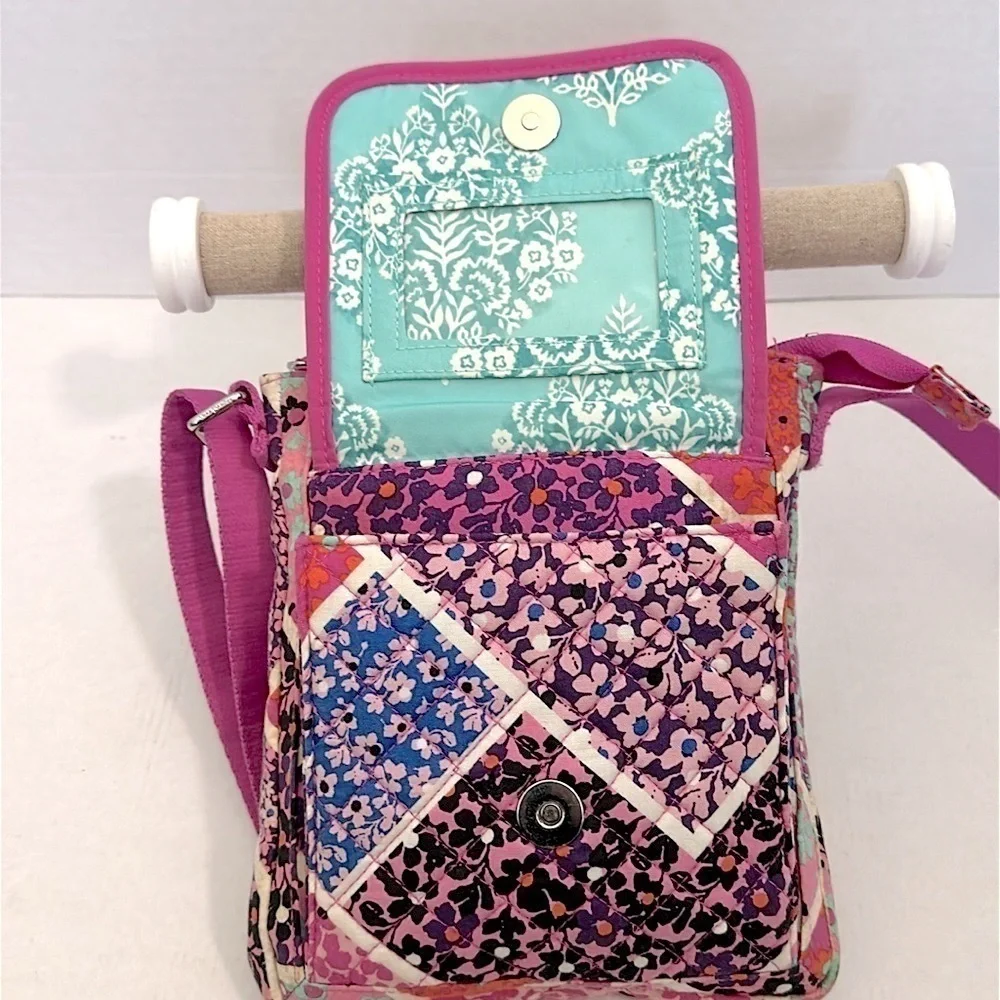 Vera Bradley Modern Medley Quilted Iconic Rfid mini Hipster Crossbody EUC